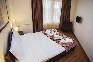 Отель Hotel Lux Тбилиси Двухместный номер-студио Делюкс с 1 кроватью-14